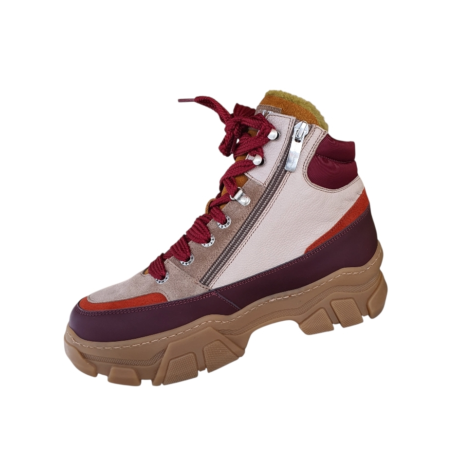 8518.М02 Multicolor